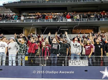 Thumbnail 1 in Longview vs. Wylie (UIL 5A Region II Regional Playoffs) photogallery.