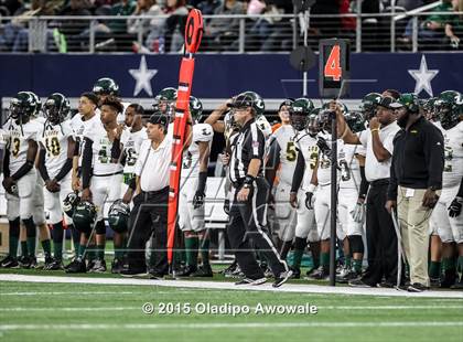 Thumbnail 3 in Longview vs. Wylie (UIL 5A Region II Regional Playoffs) photogallery.