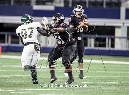 Thumbnail 1 in Longview vs. Wylie (UIL 5A Region II Regional Playoffs) photogallery.