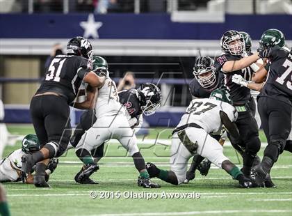 Thumbnail 2 in Longview vs. Wylie (UIL 5A Region II Regional Playoffs) photogallery.