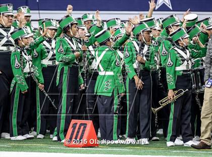 Thumbnail 3 in Longview vs. Wylie (UIL 5A Region II Regional Playoffs) photogallery.