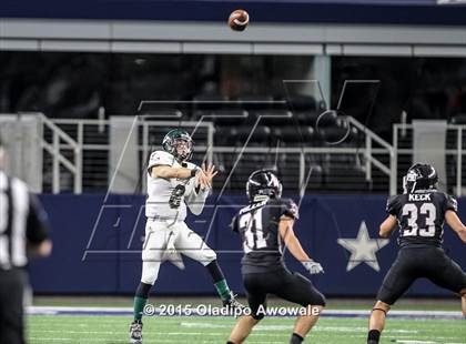 Thumbnail 2 in Longview vs. Wylie (UIL 5A Region II Regional Playoffs) photogallery.