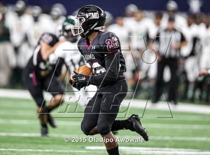 Thumbnail 1 in Longview vs. Wylie (UIL 5A Region II Regional Playoffs) photogallery.