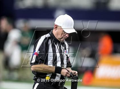 Thumbnail 1 in Longview vs. Wylie (UIL 5A Region II Regional Playoffs) photogallery.