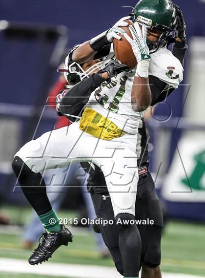 Thumbnail 2 in Longview vs. Wylie (UIL 5A Region II Regional Playoffs) photogallery.