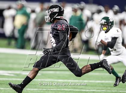 Thumbnail 3 in Longview vs. Wylie (UIL 5A Region II Regional Playoffs) photogallery.