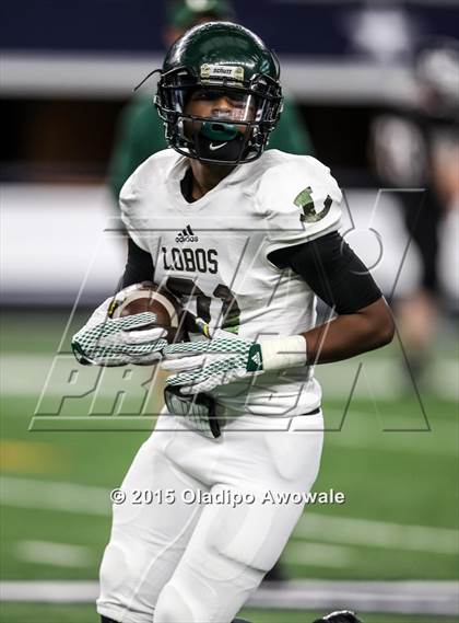 Thumbnail 1 in Longview vs. Wylie (UIL 5A Region II Regional Playoffs) photogallery.