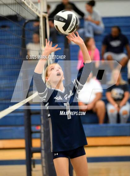 Thumbnail 1 in JV: Lyman @ Lake Howell photogallery.