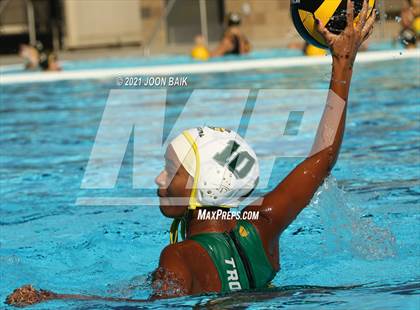 Thumbnail 3 in California vs Castro Valley (Tri-Valley Invitational) photogallery.