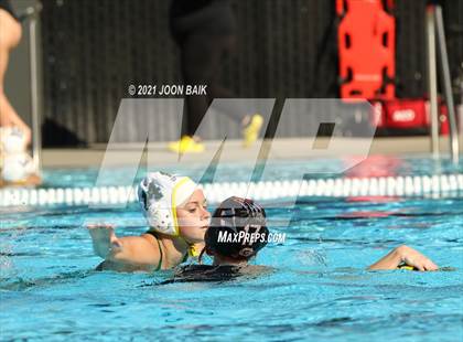 Thumbnail 2 in California vs Castro Valley (Tri-Valley Invitational) photogallery.