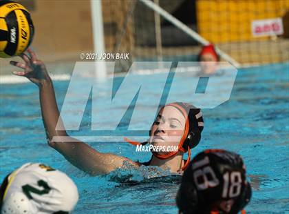 Thumbnail 3 in California vs Castro Valley (Tri-Valley Invitational) photogallery.