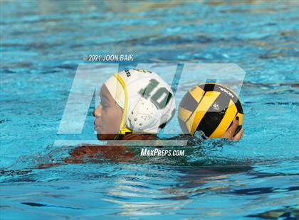 Thumbnail 1 in California vs Castro Valley (Tri-Valley Invitational) photogallery.
