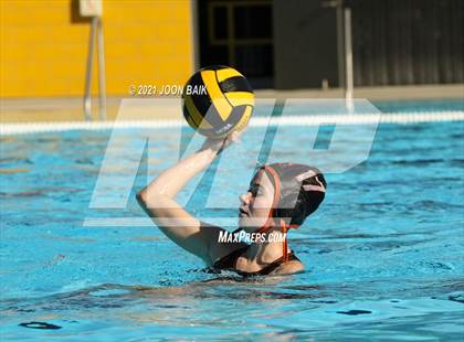 Thumbnail 2 in California vs Castro Valley (Tri-Valley Invitational) photogallery.