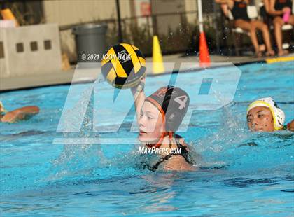 Thumbnail 3 in California vs Castro Valley (Tri-Valley Invitational) photogallery.