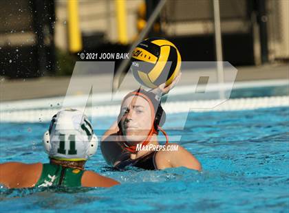 Thumbnail 3 in California vs Castro Valley (Tri-Valley Invitational) photogallery.
