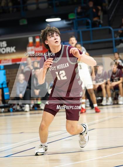 Thumbnail 2 in Tarrant vs. West Morgan (AHSAA 4A Regional First Round) photogallery.