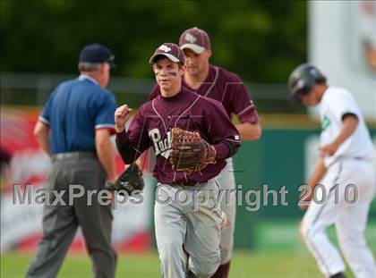 Thumbnail 2 in Hill-Murray vs. South St. Paul (Section 4AAA Playoffs) photogallery.