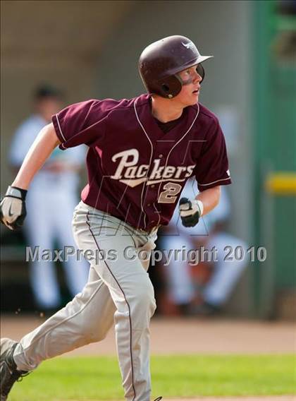 Thumbnail 2 in Hill-Murray vs. South St. Paul (Section 4AAA Playoffs) photogallery.