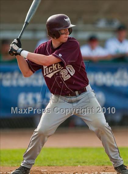 Thumbnail 3 in Hill-Murray vs. South St. Paul (Section 4AAA Playoffs) photogallery.