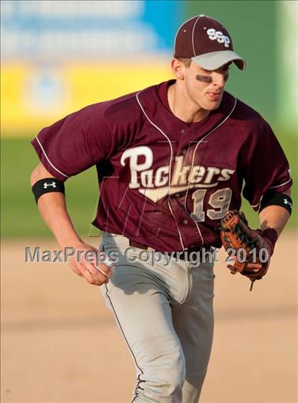 Thumbnail 2 in Hill-Murray vs. South St. Paul (Section 4AAA Playoffs) photogallery.
