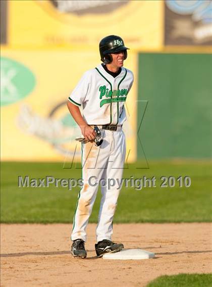 Thumbnail 3 in Hill-Murray vs. South St. Paul (Section 4AAA Playoffs) photogallery.