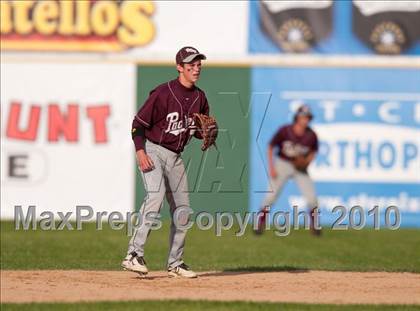 Thumbnail 3 in Hill-Murray vs. South St. Paul (Section 4AAA Playoffs) photogallery.