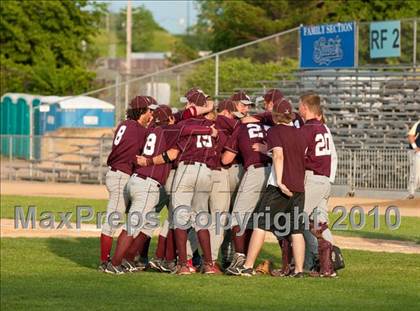Thumbnail 1 in Hill-Murray vs. South St. Paul (Section 4AAA Playoffs) photogallery.
