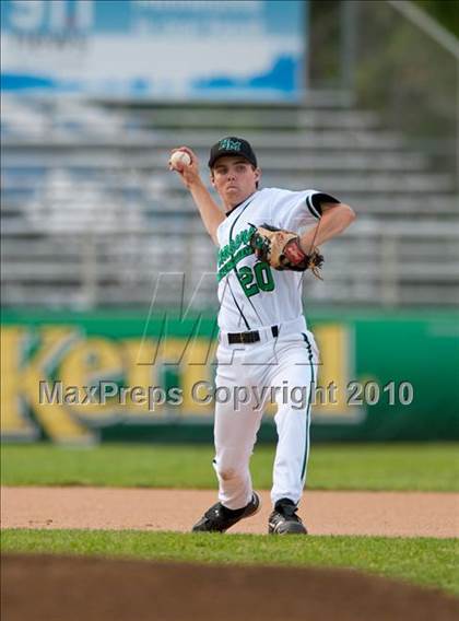 Thumbnail 1 in Hill-Murray vs. South St. Paul (Section 4AAA Playoffs) photogallery.
