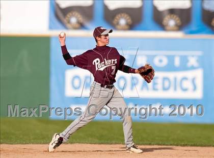 Thumbnail 2 in Hill-Murray vs. South St. Paul (Section 4AAA Playoffs) photogallery.