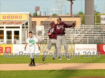Thumbnail 3 in Hill-Murray vs. South St. Paul (Section 4AAA Playoffs) photogallery.