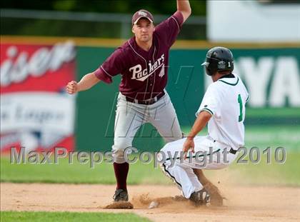 Thumbnail 1 in Hill-Murray vs. South St. Paul (Section 4AAA Playoffs) photogallery.