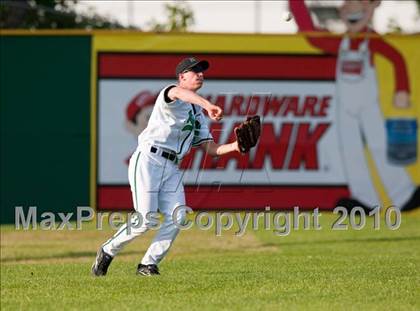 Thumbnail 1 in Hill-Murray vs. South St. Paul (Section 4AAA Playoffs) photogallery.