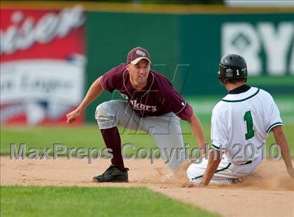 Thumbnail 1 in Hill-Murray vs. South St. Paul (Section 4AAA Playoffs) photogallery.