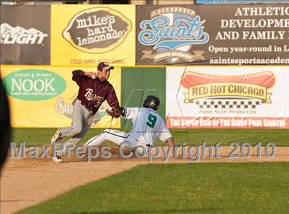 Thumbnail 3 in Hill-Murray vs. South St. Paul (Section 4AAA Playoffs) photogallery.