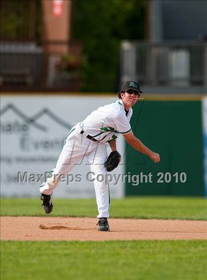 Thumbnail 3 in Hill-Murray vs. South St. Paul (Section 4AAA Playoffs) photogallery.
