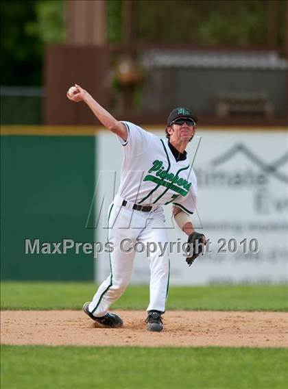Thumbnail 3 in Hill-Murray vs. South St. Paul (Section 4AAA Playoffs) photogallery.