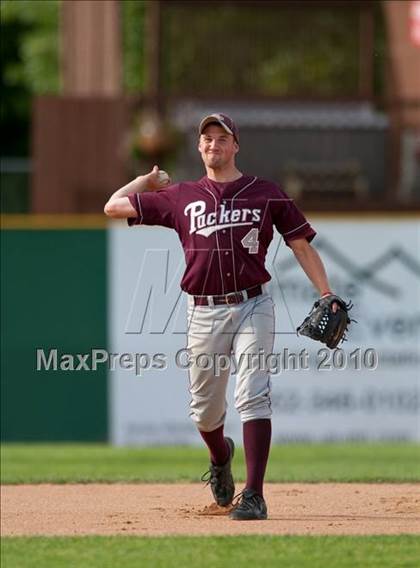 Thumbnail 3 in Hill-Murray vs. South St. Paul (Section 4AAA Playoffs) photogallery.