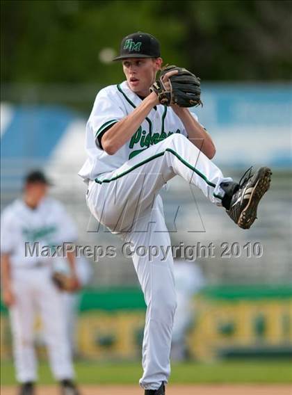 Thumbnail 3 in Hill-Murray vs. South St. Paul (Section 4AAA Playoffs) photogallery.