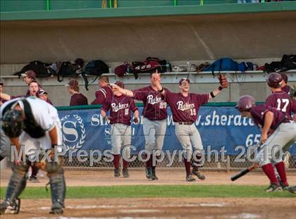 Thumbnail 1 in Hill-Murray vs. South St. Paul (Section 4AAA Playoffs) photogallery.
