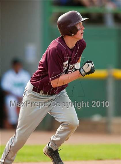 Thumbnail 3 in Hill-Murray vs. South St. Paul (Section 4AAA Playoffs) photogallery.