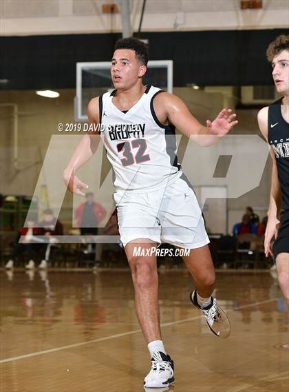 Thumbnail 2 in Archbishop Mitty vs. Brophy College Prep (Fr. Barry Christmas Classic) photogallery.