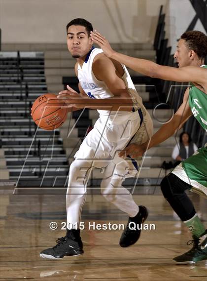 Thumbnail 1 in St. Mary's @ Orange Glen (MaxPreps Holiday Classic) photogallery.