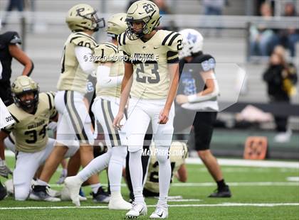 Thumbnail 1 in Palmer @ Gunter (UIL 3A D2 Region II Regional Semifinal) photogallery.