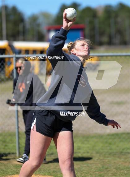 Thumbnail 2 in Mt. Enterprise Track Meet (Field Events) photogallery.