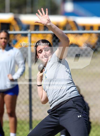 Thumbnail 2 in Mt. Enterprise Track Meet (Field Events) photogallery.