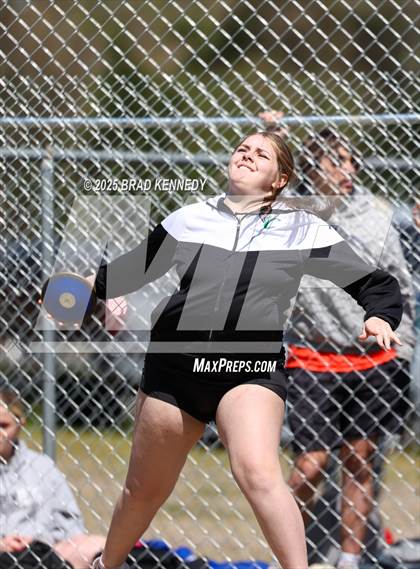 Thumbnail 1 in Mt. Enterprise Track Meet (Field Events) photogallery.