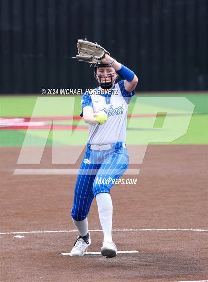 Thumbnail 3 in South Grand Prairie vs. Plano West (UIL 6A Softball Area) photogallery.