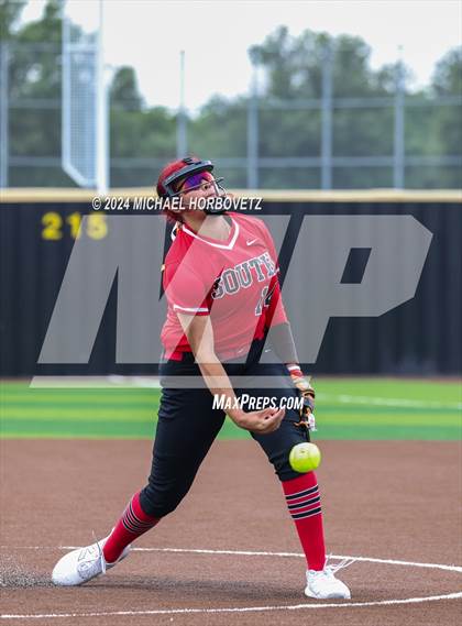 Thumbnail 2 in South Grand Prairie vs. Plano West (UIL 6A Softball Area) photogallery.