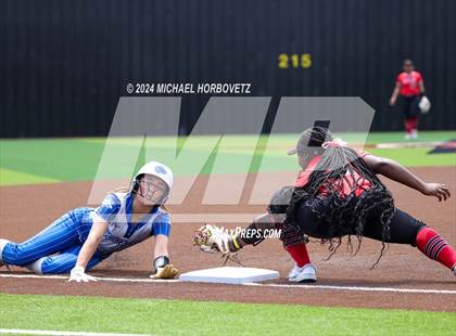 Thumbnail 2 in South Grand Prairie vs. Plano West (UIL 6A Softball Area) photogallery.