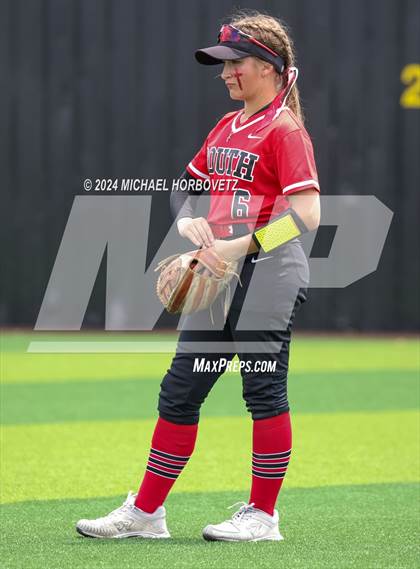 Thumbnail 3 in South Grand Prairie vs. Plano West (UIL 6A Softball Area) photogallery.
